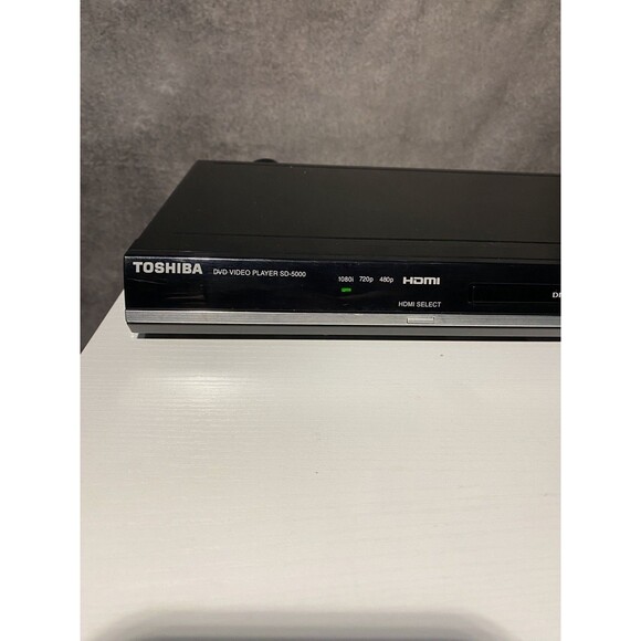Toshiba SD-5000KU DVD Player 1080p Upconversion HDMI Progressive Scan No Remote - Picture 4 of 10